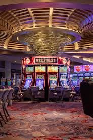 emas44 slot